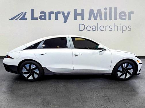 2025 Hyundai IONIQ 6 SE