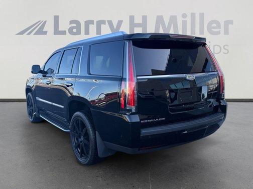2017 Cadillac Escalade Luxury