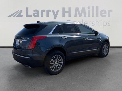 Shadow Metallic 2019 Cadillac XT5 Luxury