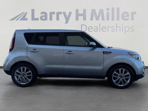 2017 Kia Soul +