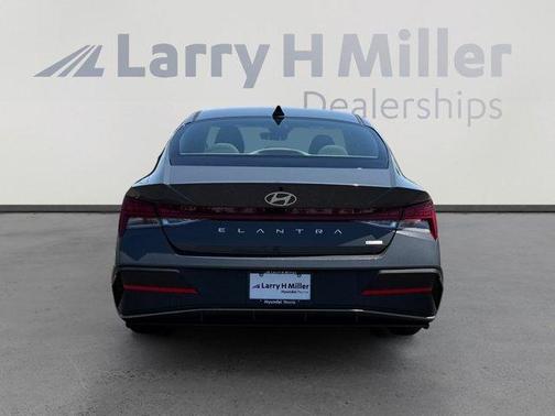 2025 Hyundai ELANTRA HEV Blue
