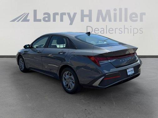 2025 Hyundai ELANTRA HEV Blue