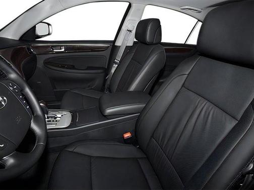 2013 Hyundai Genesis 3.8