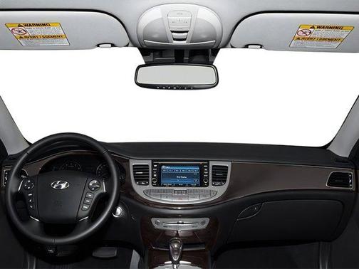 2013 Hyundai Genesis 3.8
