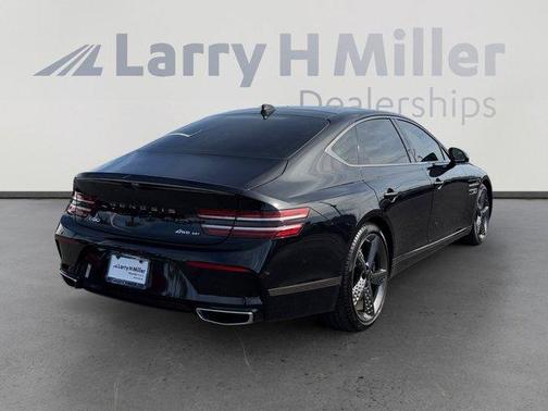 Vik Black 2023 Genesis G80 3.5T Sport