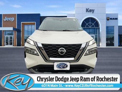 Pearl White Tricoat 2021 Nissan Rogue SL
