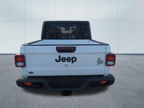 2023 Jeep Gladiator Willys 4x4