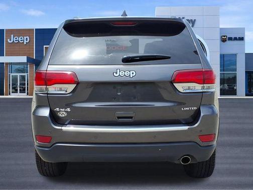 Granite Crystal Metallic Clearcoat 2020 Jeep Grand Cherokee Limited