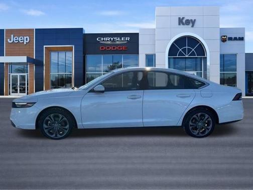 White 2024 Honda Accord EX