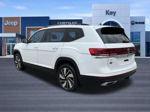 2024 Volkswagen Atlas 2.0T SE w/Technology 4MOTION