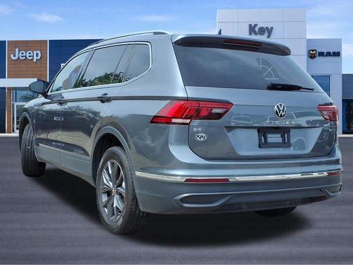 Gray 2022 Volkswagen Tiguan 2.0T SE 4MOTION