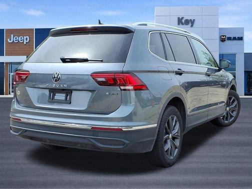 Gray 2022 Volkswagen Tiguan 2.0T SE 4MOTION