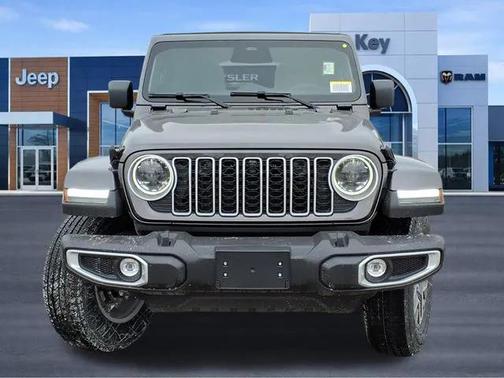 2026 Jeep Wrangler 4-Door Sahara 4x4
