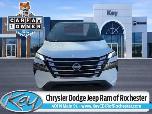 Everest White Pearl 2024 Nissan Rogue SV