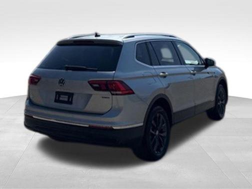 2024 Volkswagen Tiguan 2.0T SE 4MOTION