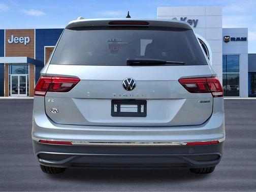 White 2024 Volkswagen Tiguan 2.0T SE 4MOTION