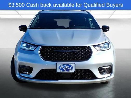 2026 Chrysler Pacifica L