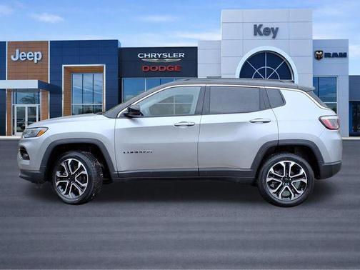 Billet Silver Metallic Clearcoat 2022 Jeep Compass Limited