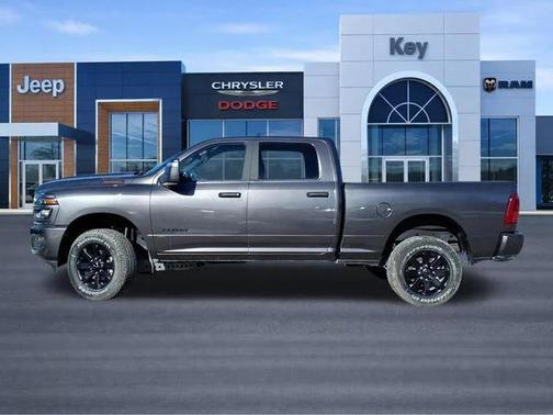2025 RAM 2500 Big Horn Crew Cab 4x4 6'4' Box