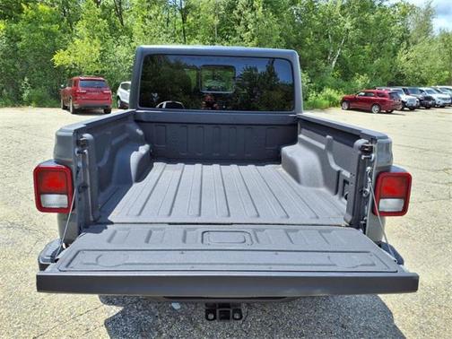 2021 Jeep Gladiator Sport S
