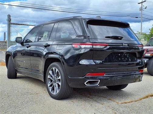 2023 Jeep Grand Cherokee Overland