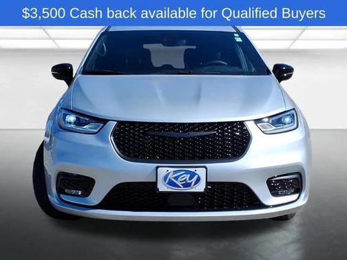 2026 Chrysler Pacifica L