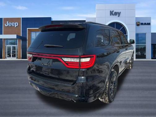 DB Black Crystal Clearcoat 2021 Dodge Durango GT Plus