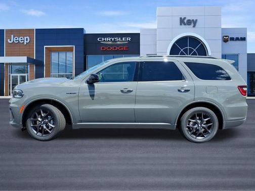 Destroyer Gray Clearcoat 2026 Dodge Durango GT AWD HEMI V8