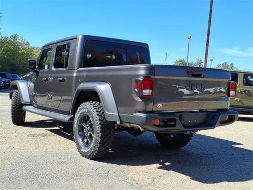 2025 Jeep Gladiator High Tide