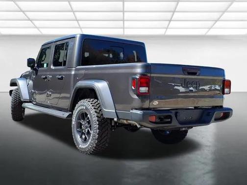 2025 Jeep Gladiator High Tide