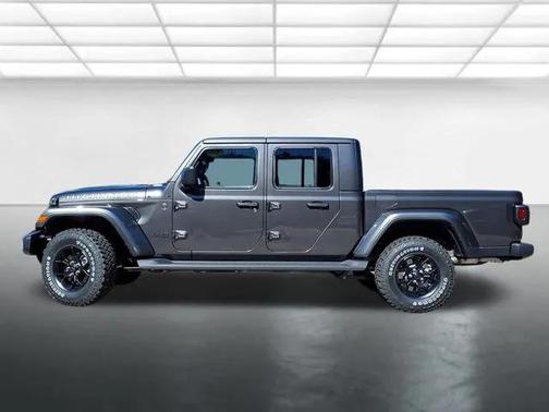 2025 Jeep Gladiator High Tide