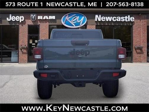 2025 Jeep Gladiator Nighthawk