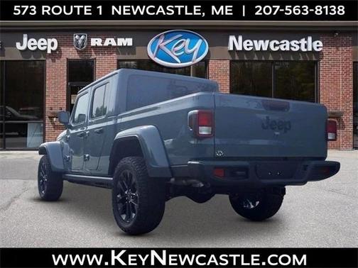 2025 Jeep Gladiator Nighthawk