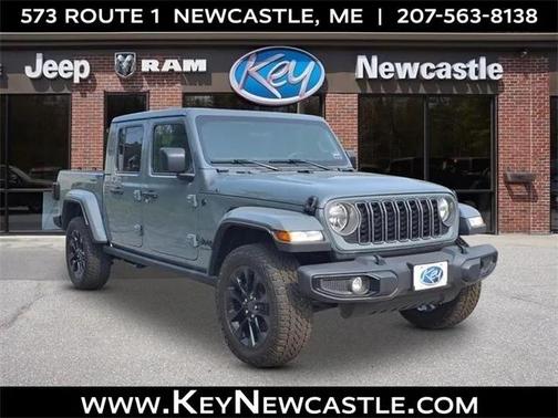 2025 Jeep Gladiator Nighthawk