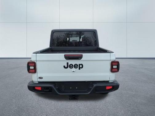 2021 Jeep Gladiator Willys 4x4