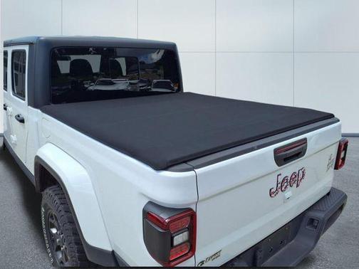 2021 Jeep Gladiator Willys 4x4