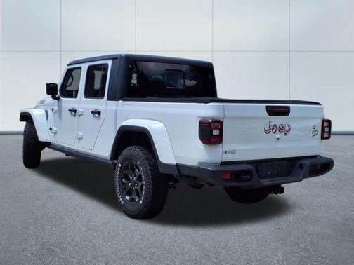 2021 Jeep Gladiator Willys 4x4