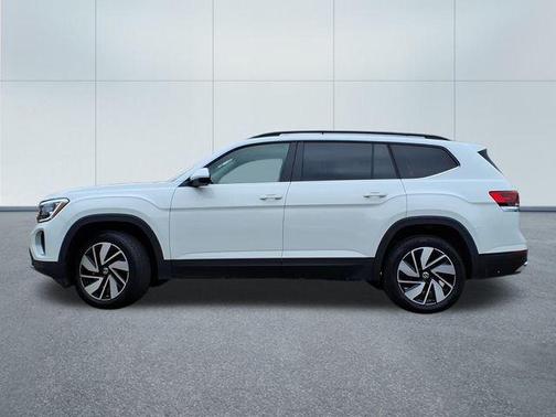 2024 Volkswagen Atlas 2.0T SE w/Technology 4MOTION