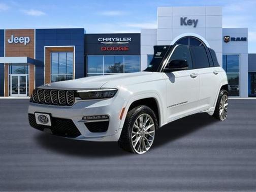 Bright White Clearcoat 2024 Jeep Grand Cherokee Summit