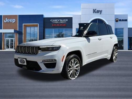 Bright White Clearcoat 2024 Jeep Grand Cherokee Summit