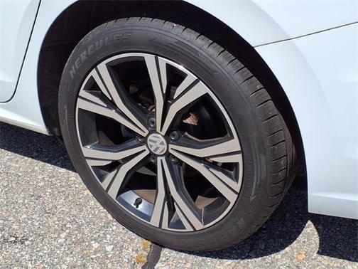 2021 Volkswagen Passat 2.0T SE