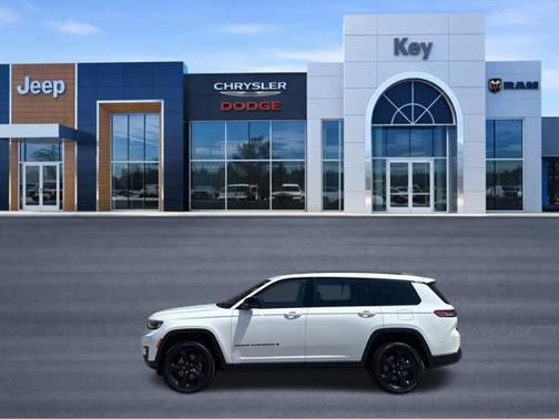 Bright White Clearcoat 2023 Jeep Grand Cherokee L Altitude