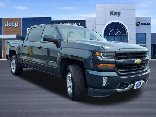 Graphite Metallic 2018 Chevrolet Silverado 1500 LT