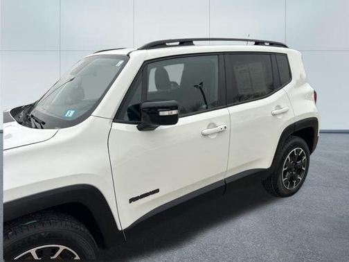 2023 Jeep Renegade Upland