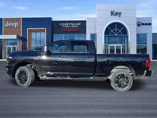 2026 RAM 3500 Laramie Crew Cab 4x4 6'4' Box