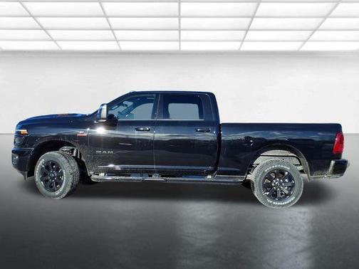 2026 RAM 3500 Laramie Crew Cab 4x4 6'4' Box