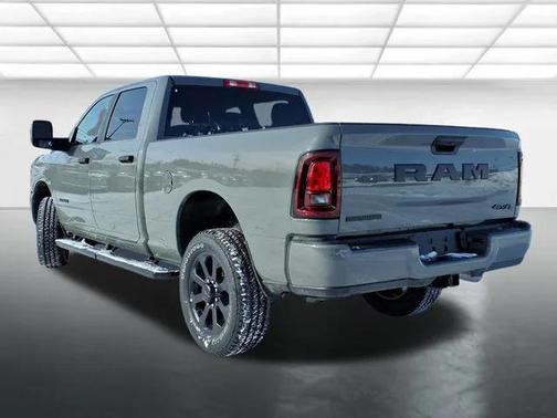 2026 RAM 2500 Big Horn Crew Cab 4x4 6'4' Box
