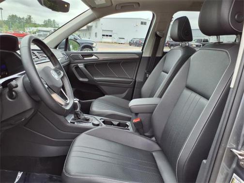 2022 Volkswagen Tiguan 2.0T SE 4MOTION