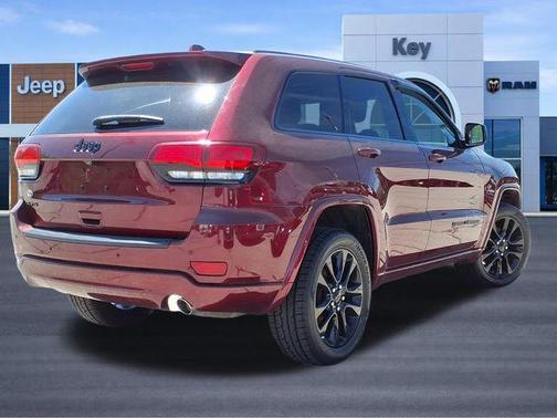 Velvet Red Pearlcoat 2018 Jeep Grand Cherokee Altitude