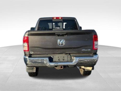 Granite Crystal Metallic Clearcoat 2023 RAM 2500 Tradesman Crew Cab 4x4 6'4' Box